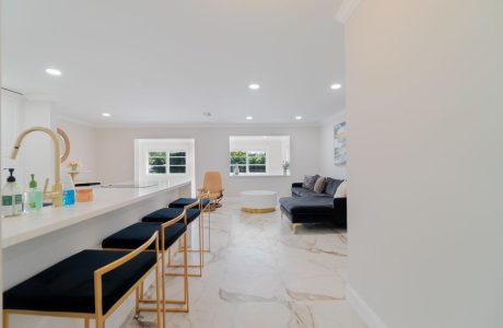 The Villa 940